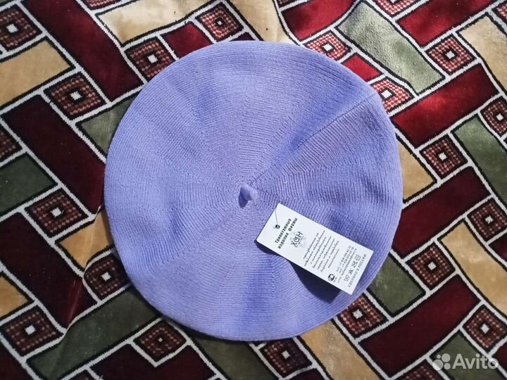 Берет женский вязаный