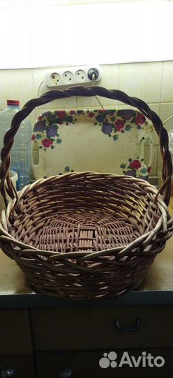 Корзина плетёная