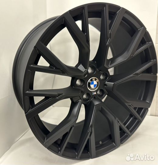 Диски R21 на BMW X5, X6 5*112 ET 37-43 d66,6