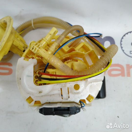 Бензонасос Bmw 520D G30 2019