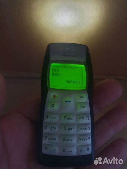 Nokia 1100 с аккумулятором