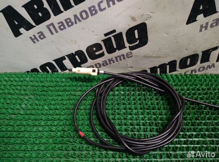 Тросик лючка бака Toyota Sprinter Carib AE111