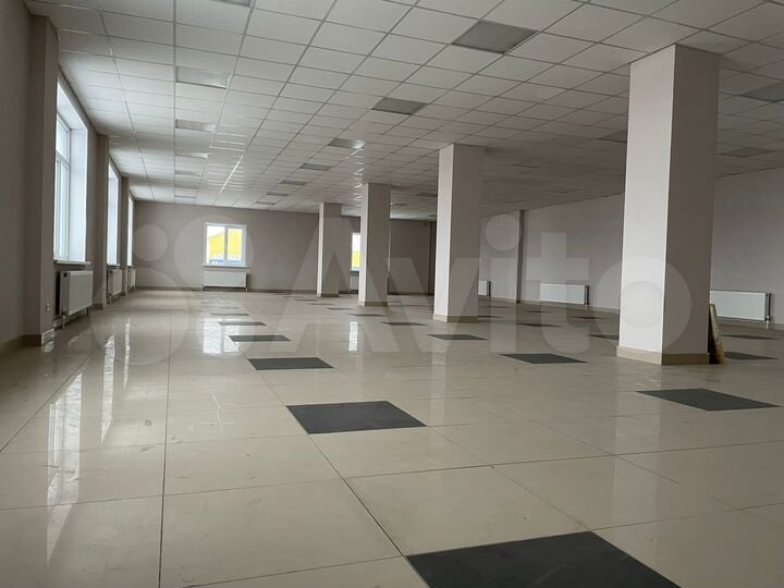 Торговое помещение, 239.5 м²