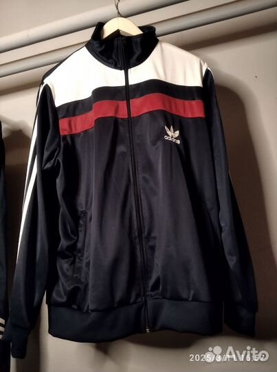 Спортивный костюм adidas