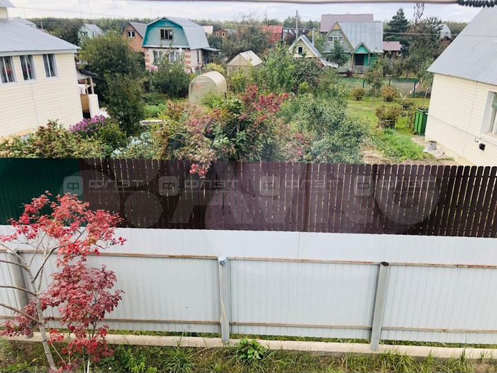 Дача 29,7 м² на участке 5 сот.