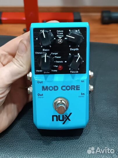 Педаль эффектов Nux - Mod core Chorus, Phaser и др