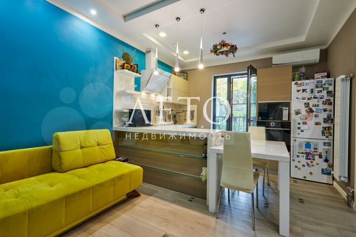 2-к. квартира, 70 м², 3/15 эт.