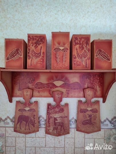 Хлебница и кухонный набор