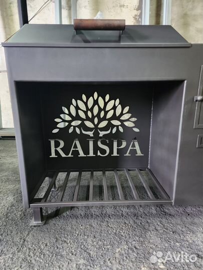 Мангал с крышей