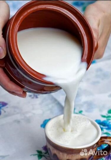 Молоко коровье домашнее