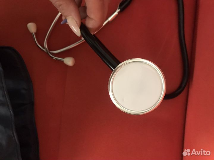 Тонометр ручной и фонендоскоп