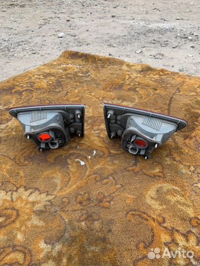 Kia cerato 2 фонарь внутренний