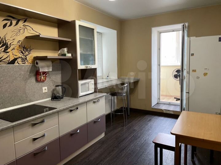 2-к. квартира, 66,5 м², 6/13 эт.