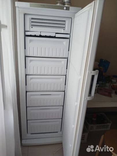 Морозильная камера Indesit no frost