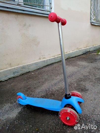 Самокат трехколесный, светятся колёса отл.сост