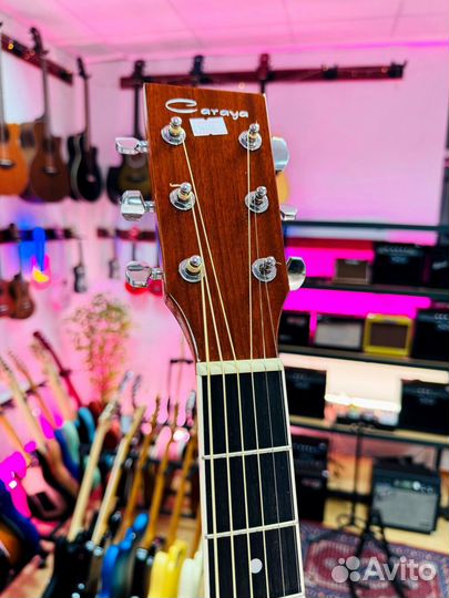 Гитара Caraya Новая