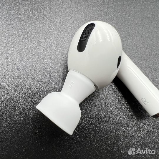 Правый наушник AirPods Pro оригинал