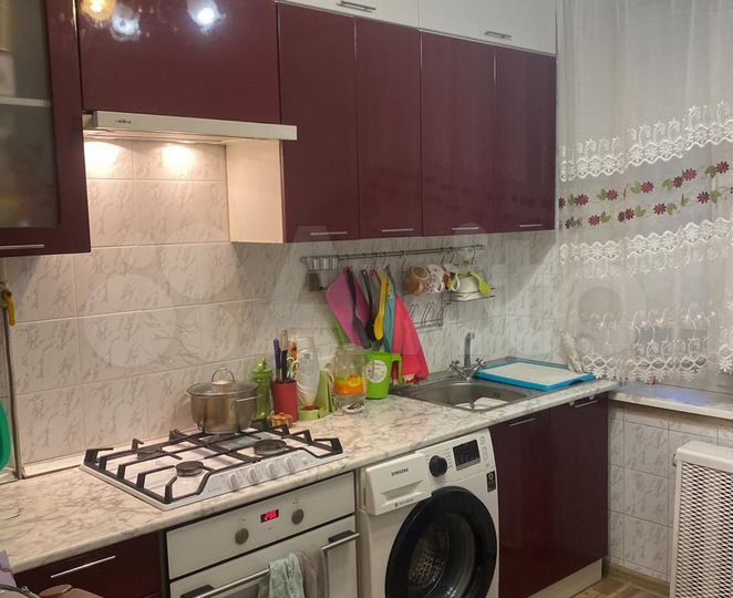 2-к. квартира, 52 м², 2/2 эт.