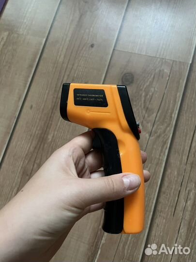 Термометр бесконтактный (Пирометр) 320-EN-00