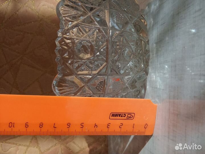 Хрустальная ваза