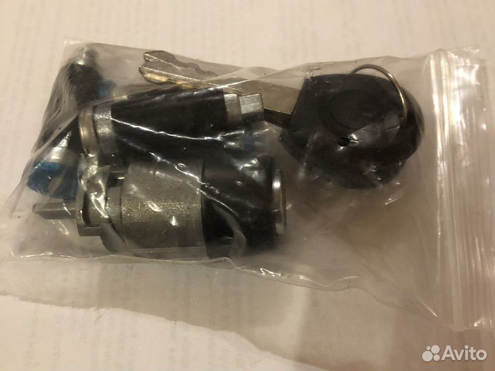 Комплект личинок замка VW T4