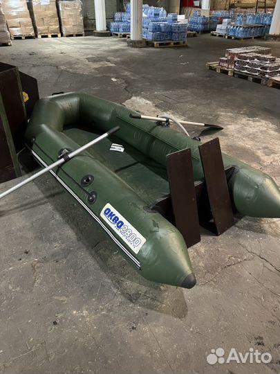 Лодка Аква 2800