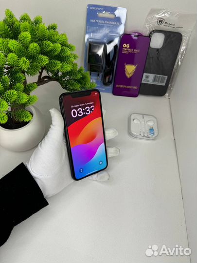 iPhone 11 Pro, 64 ГБ