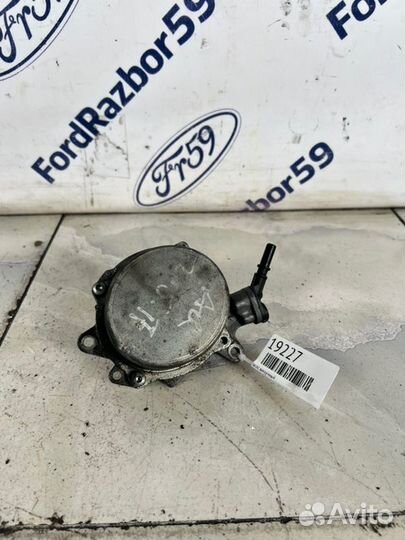 Насос вакуумный Peugeot 207 WC 1.4 (EP3) 2008