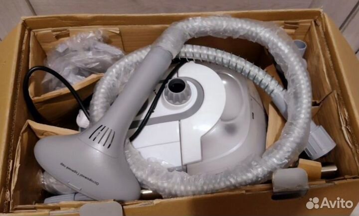 Отпариватель для одежды вертикальный 1800Вт новый