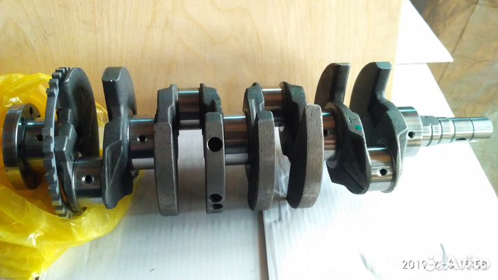 4. коленвал волга крайслер. 4 chrysler. коленвал волга сайбер 2. коленвал chrysler 2.