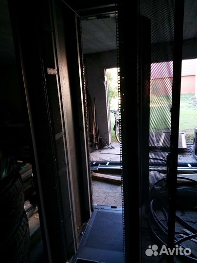 Серверные шкафы Huawei 46U