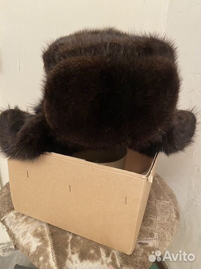 Мужская шапка