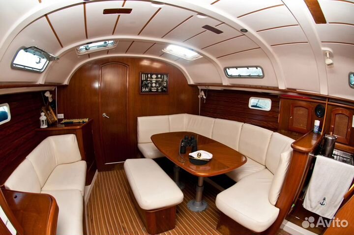 Прогулки на яхте