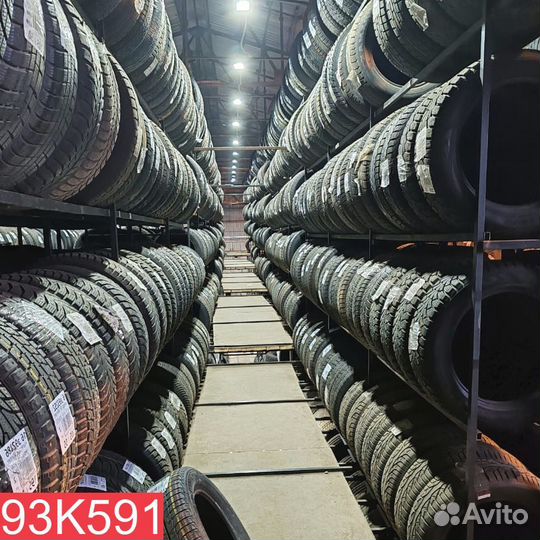 Goodyear UltraGrip Extreme 205/60 R16 92M