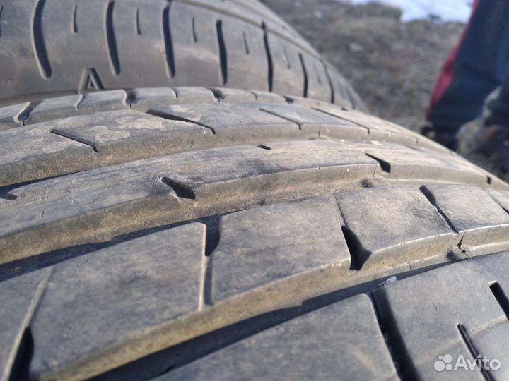 Dunlop SP Sport FM800 215/65 R16