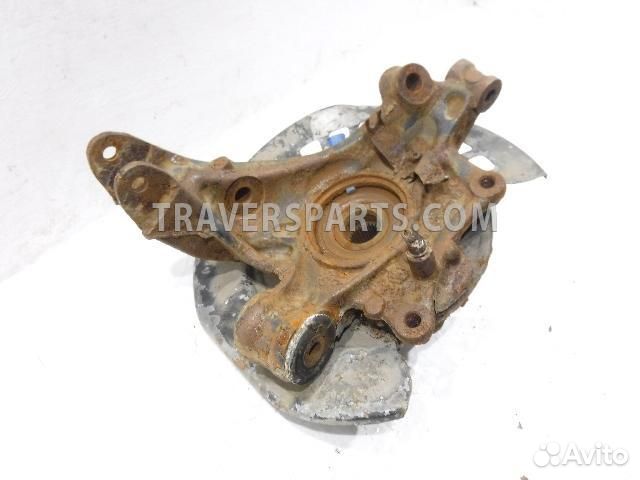 Кулак задний левый Ауди Q7 4L