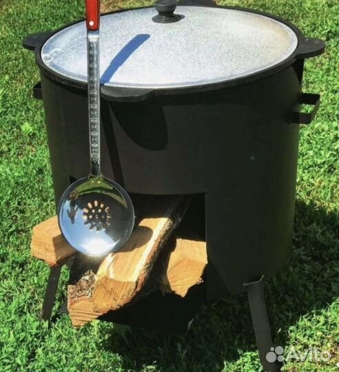 Казaн чугyнный 10л