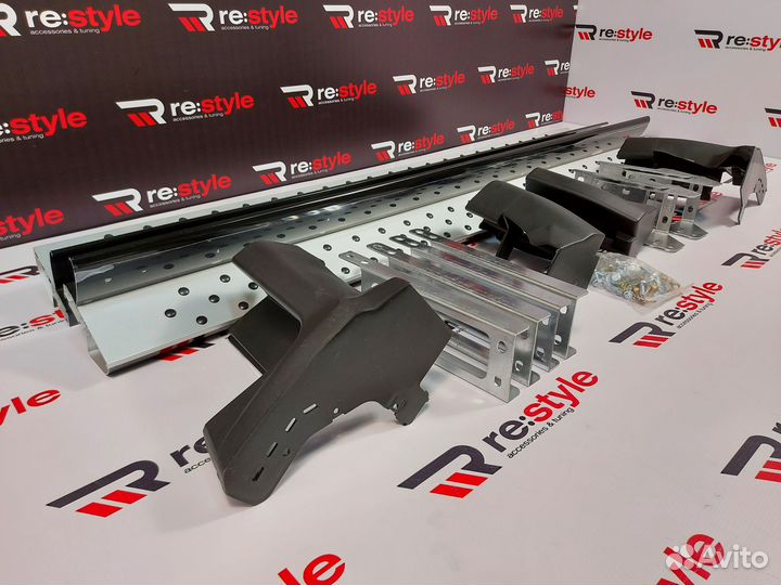 Подножки Honda CR-V 06-12г Стиль BMW