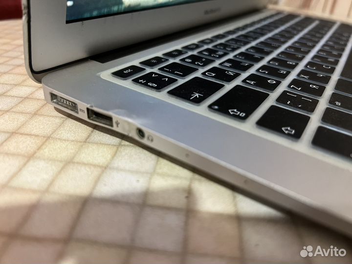 Apple macbook air 2015