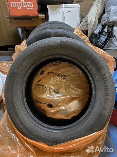 Continental ContiPremiumContact 5 225/60 R17 V