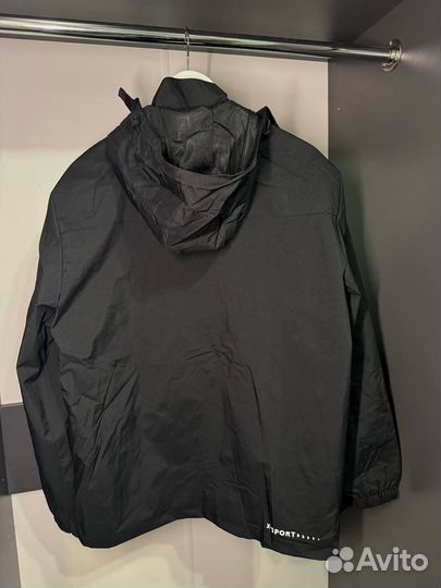 Ветровка Nike