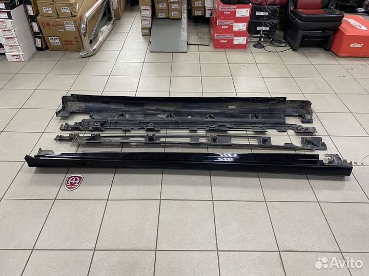 Накладка порога левая Mercedes ML 166 2011-2015