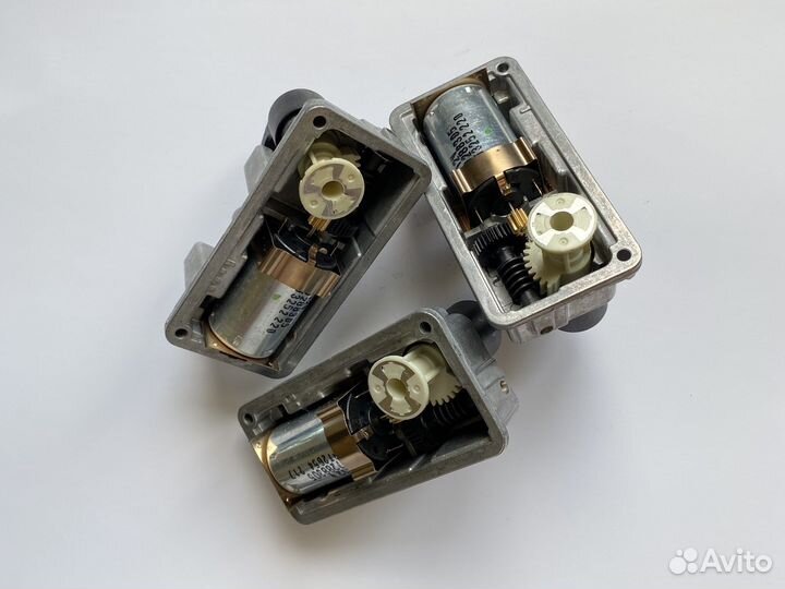 Оригинальный актуатор турбины Hella 6NW010430-18