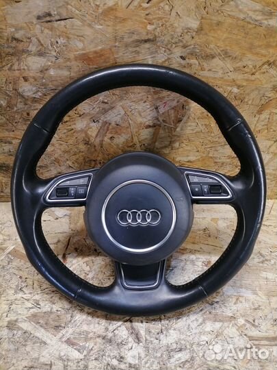 Руль в сборе с подушкой Audi A1