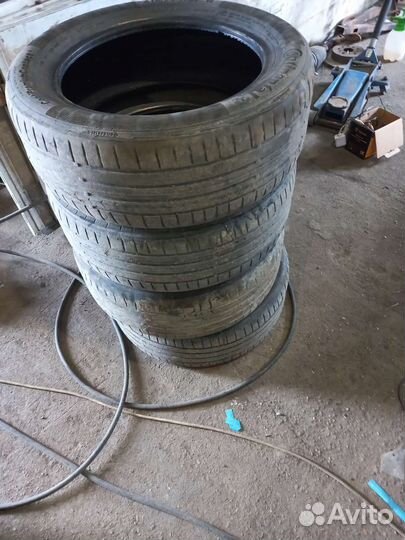 Continental ContiPremiumContact 5 215/55 R17