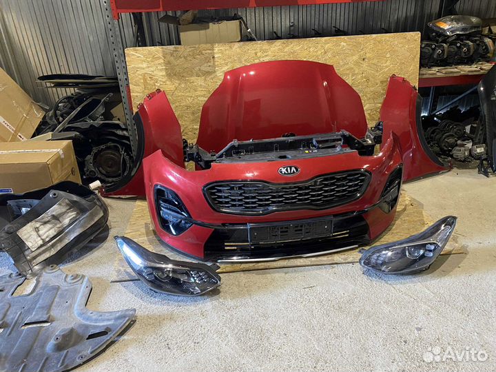 Передняя часть авто Киа Спортейдж 4
