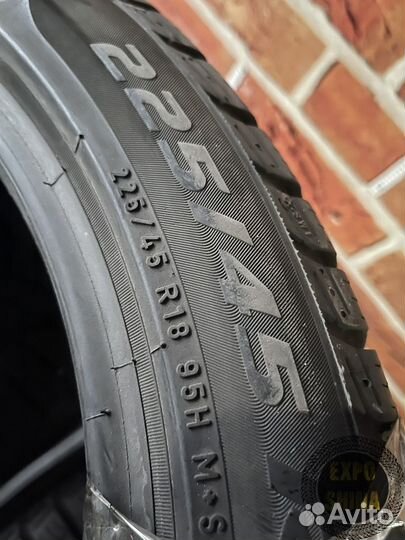 Pirelli Winter Sottozero 3 225/45 R18 95H