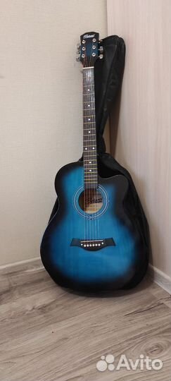Акустическая гитара belucci