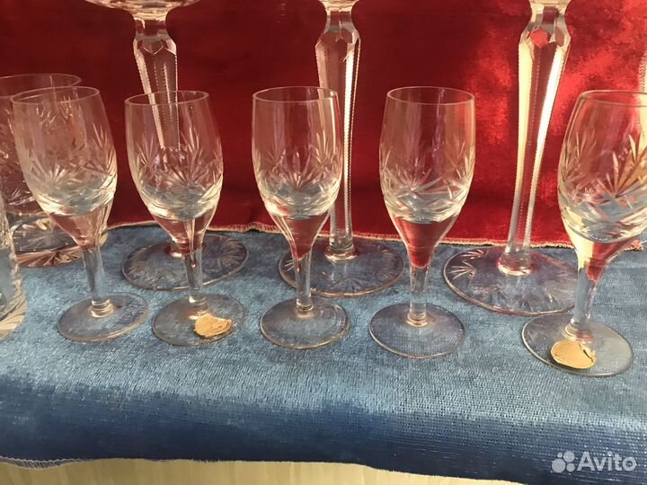 Фужеры и рюмка