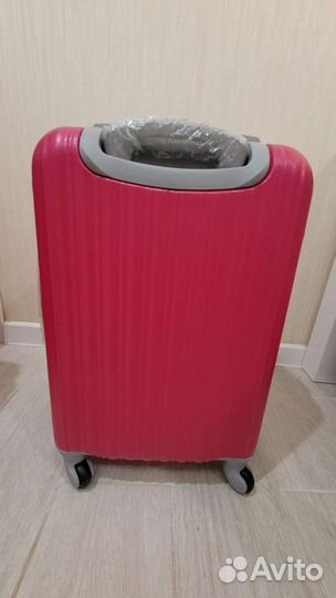 Чемодан размер s, m, l